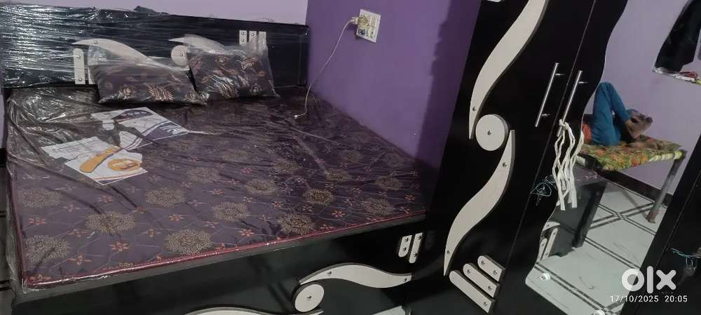 Double bed with box 6*6 , gadda ,takiya and wardrobes