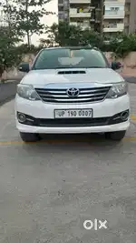 Toyota Fortuner 4x4 amt 2016 Diesel 120000 Km Driven