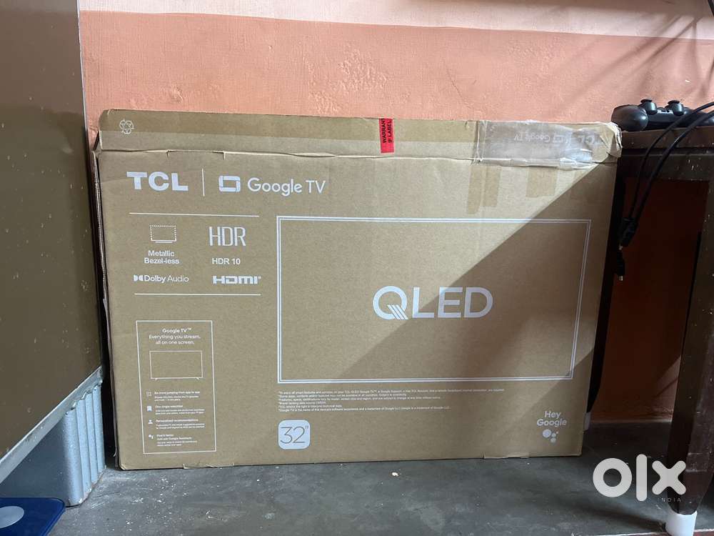 Tcl 32 inch. Fix the price.