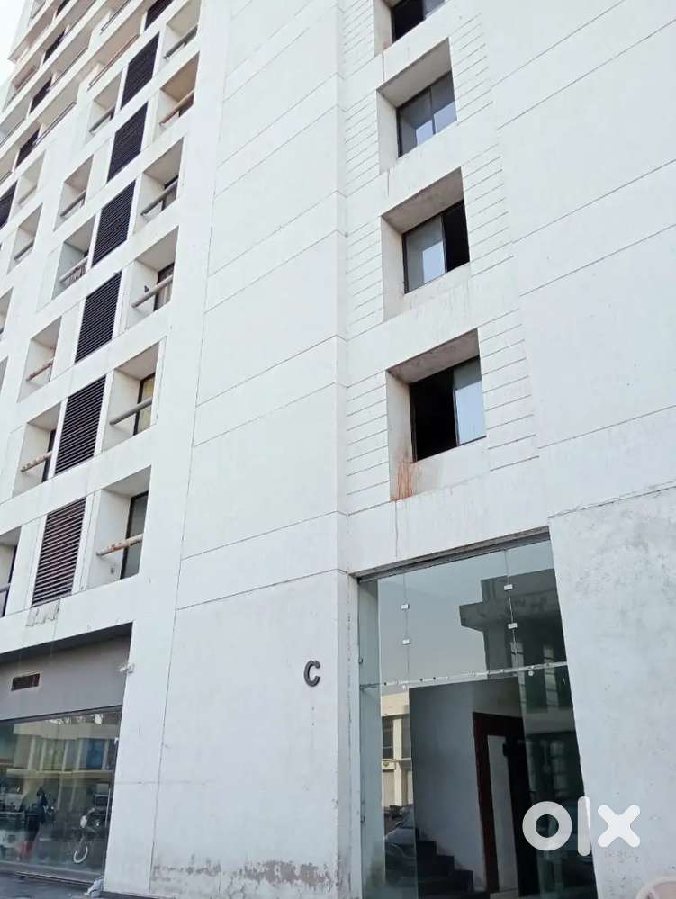 Unfurnished office attached toilet