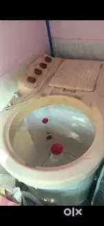 Whirlpool washing machine and plate stand