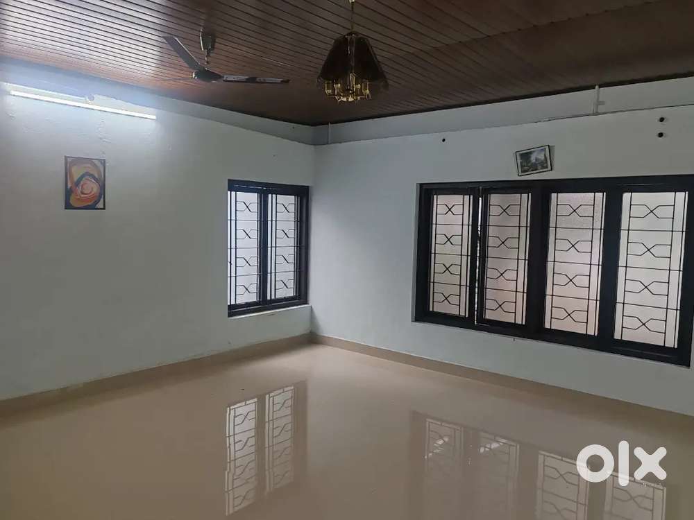 INDEPENDENT 2 BHK HOUSE RENT IN GENERAL HOSPITAL JN NEAR GH HOSPITAL