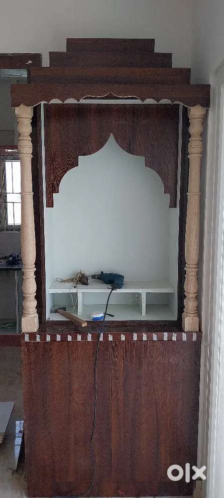 Carpenter and interior decorations