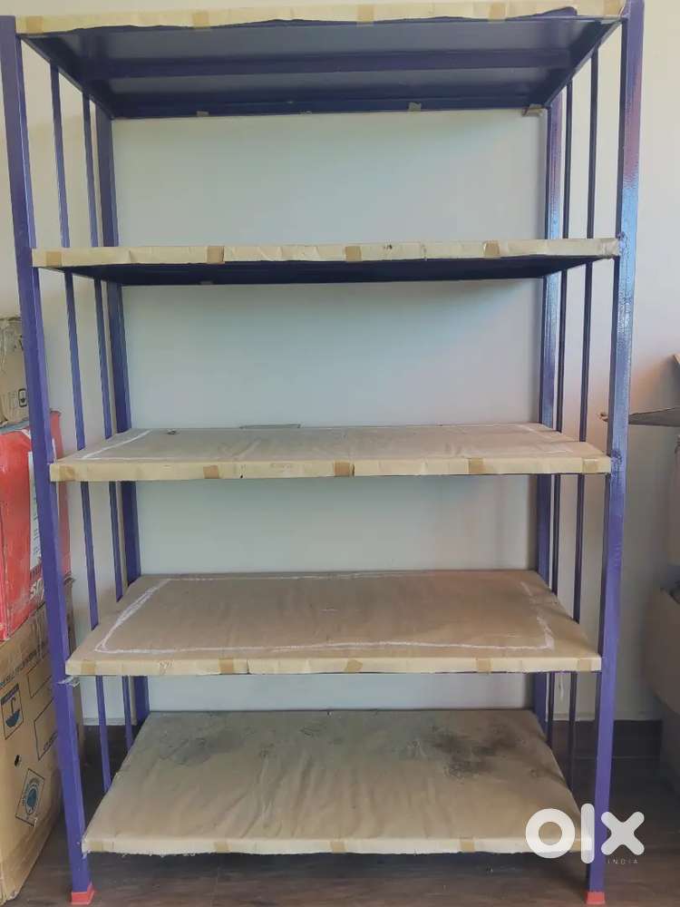 Steel rack in brand new condition for sale
