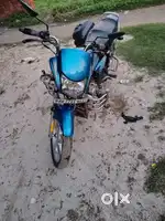 December 2020 ka Gadi h good condition hai zyada nahi chala hai