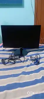 Selling 21.5 inch Samsung Monitor 4yrs old