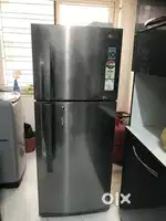 FOR SALE: Near-New LG Frost-Free Fridge – 237 Litres (2019 Model)