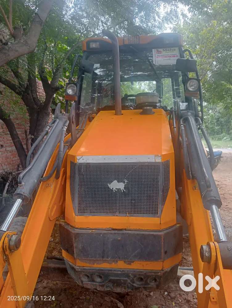 BULL JCB selling