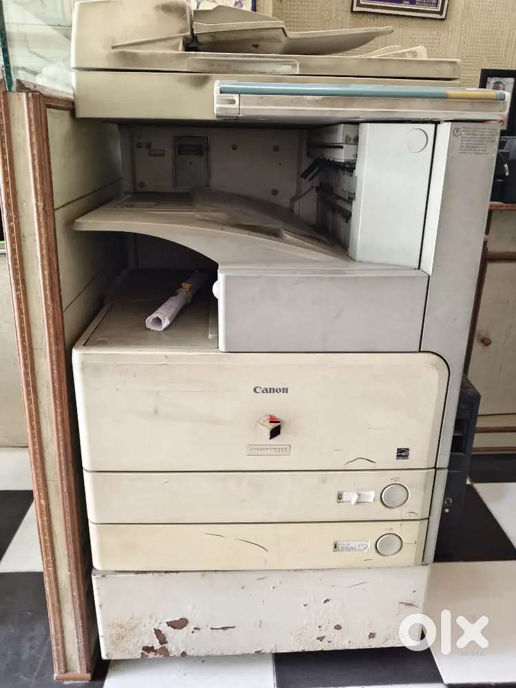 Canon IR 3025 photocopy machine