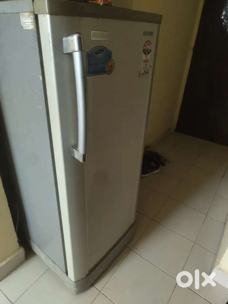 Samsung 180L single door Fridge
