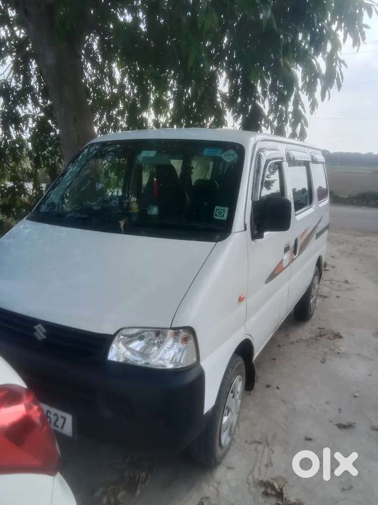 Maruti Suzuki Eeco 2024 CNG & Hybrids 14000 Km Driven