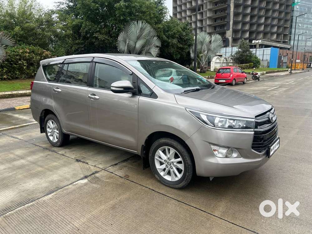 Toyota Innova Crysta 2.8 GX AT 8 Seater, 2016, Diesel