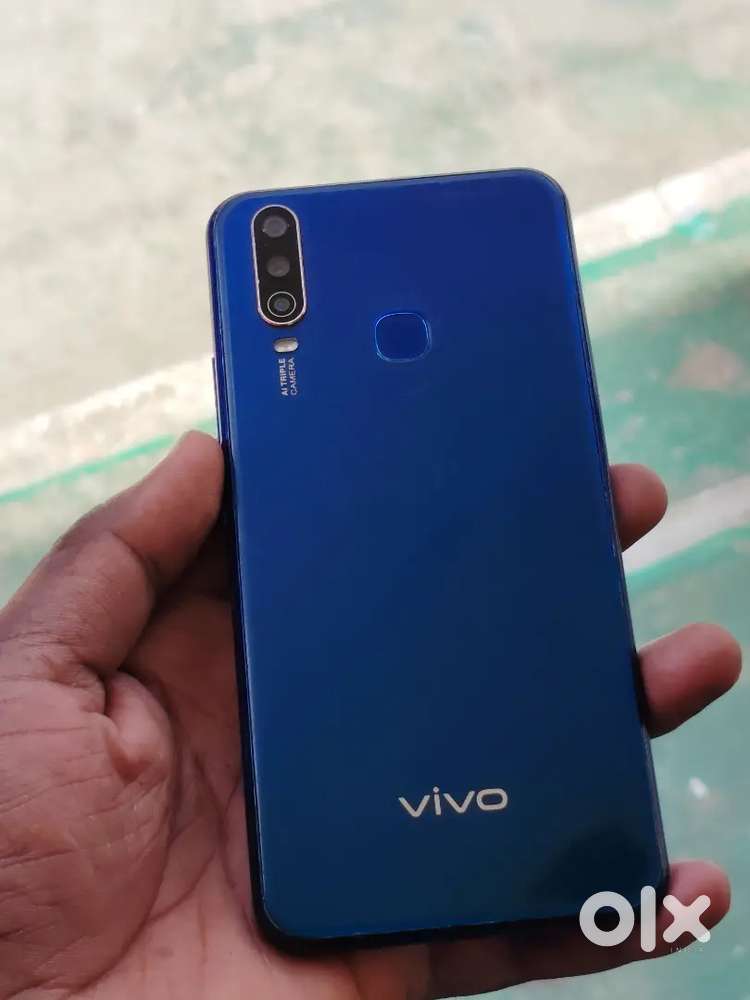 vivo y15 (4+64)