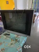 24 INCH TV
