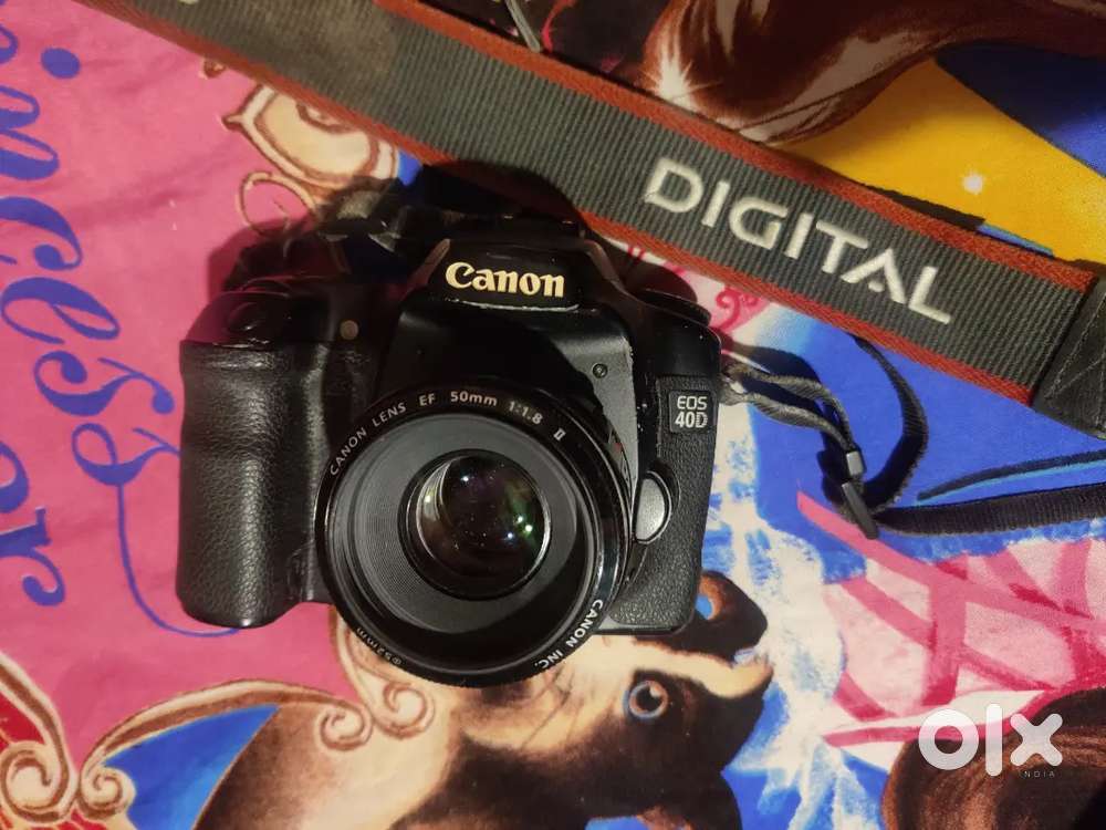 Canon 40 camera lens 50mm 1.8