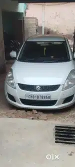 Maruti Suzuki Swift 2012 Diesel 90000 Km Driven
