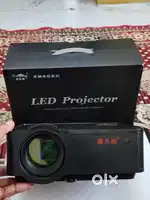 LED Projector - Home Theater / Video Entertainment  Complete Set