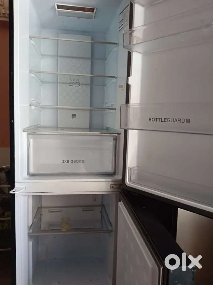 Fridge is in good conditions