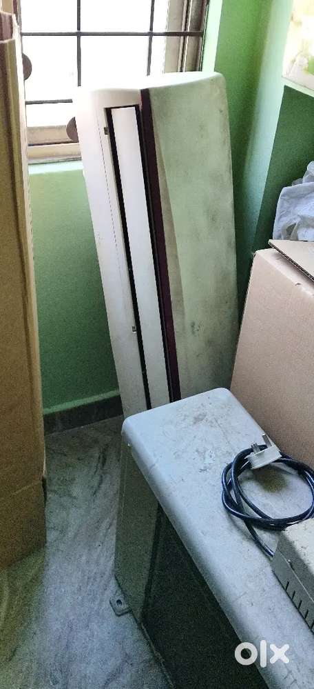 LG ac good condition