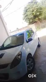 Hyundai New i20 2011
