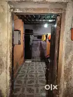 सिंगल रूम अर्जंट विकणे आहे