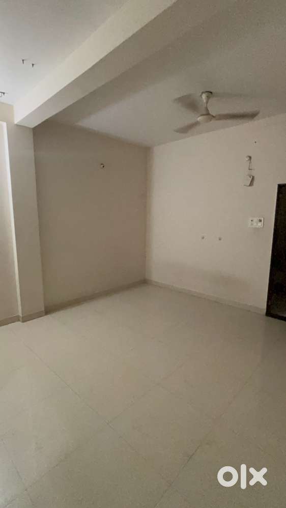 2 bhk for rent at 2 nd floor at rent 15000/-