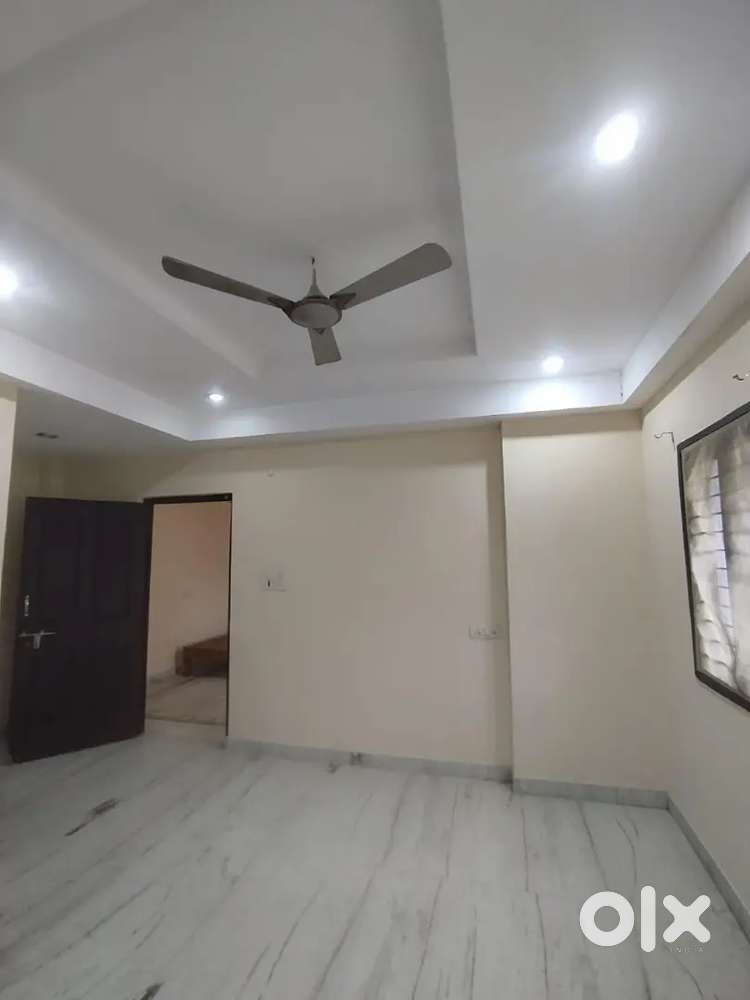 2 BHK SEMI FURNISHED FLAT & 2 BHK NEW FLAT FOR LEASE AT SALARJUNG COL