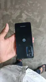 Eage 30 5 G phone with  bill boxx