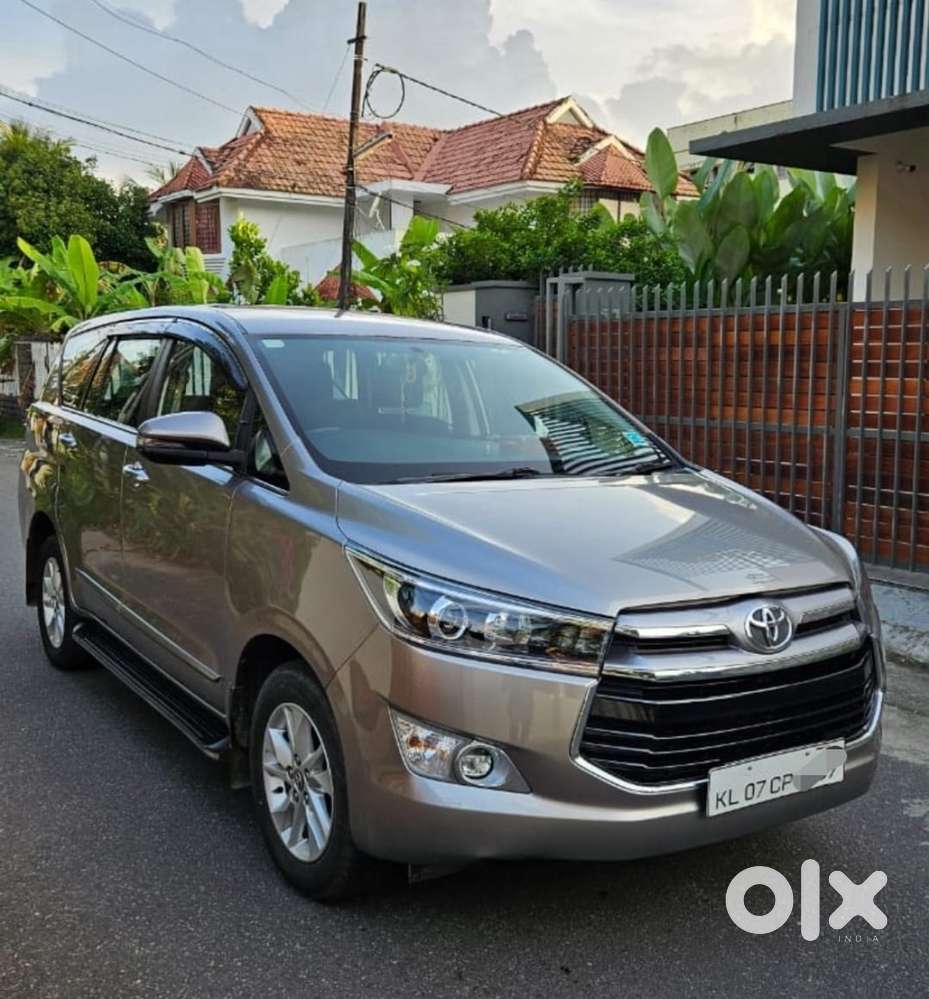 Toyota Innova Crysta 2018 Diesel Well Maintained