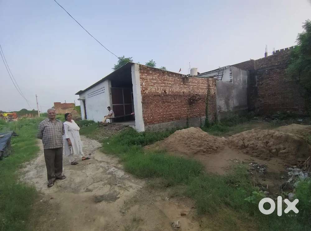250 gaj plot available for rent in makhyali near government hospital