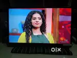 Samsung 32 inches smart tv good condition with Remote.