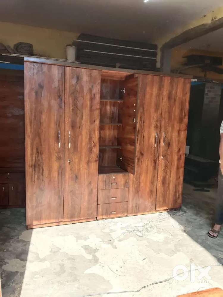 5 door wardrobe brand new