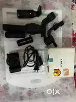 Sony Zve10 with Dji ronin SC(with box and cables) gimbal + Sandisk 128