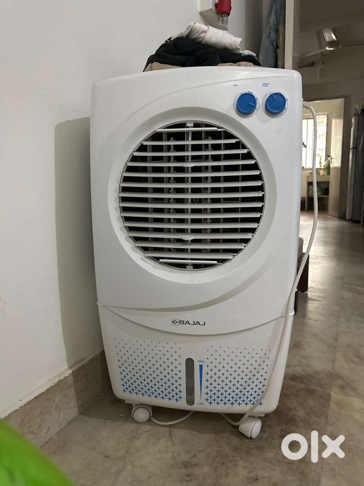 Bajaj cooler