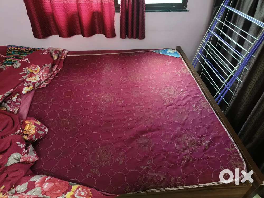Used matress for queen size bed