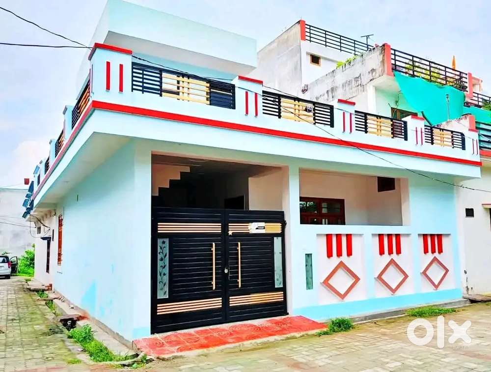 शहर के निकट आबादी के बगल में बना बनाया मकान सीतापुर रोड पर तुरंत कब्जा