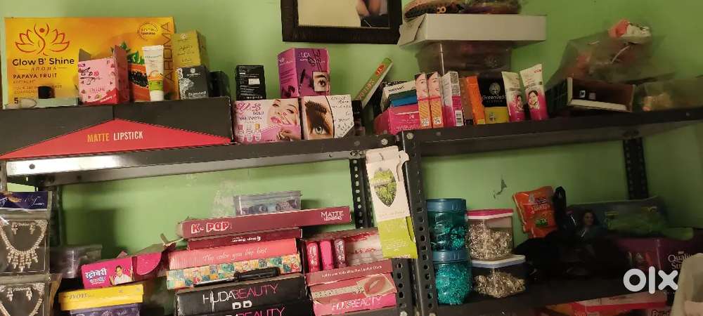 Cosmetic items urgent sell