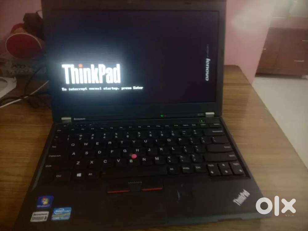 LAPTOP LENOVO-(THiNKPAD)