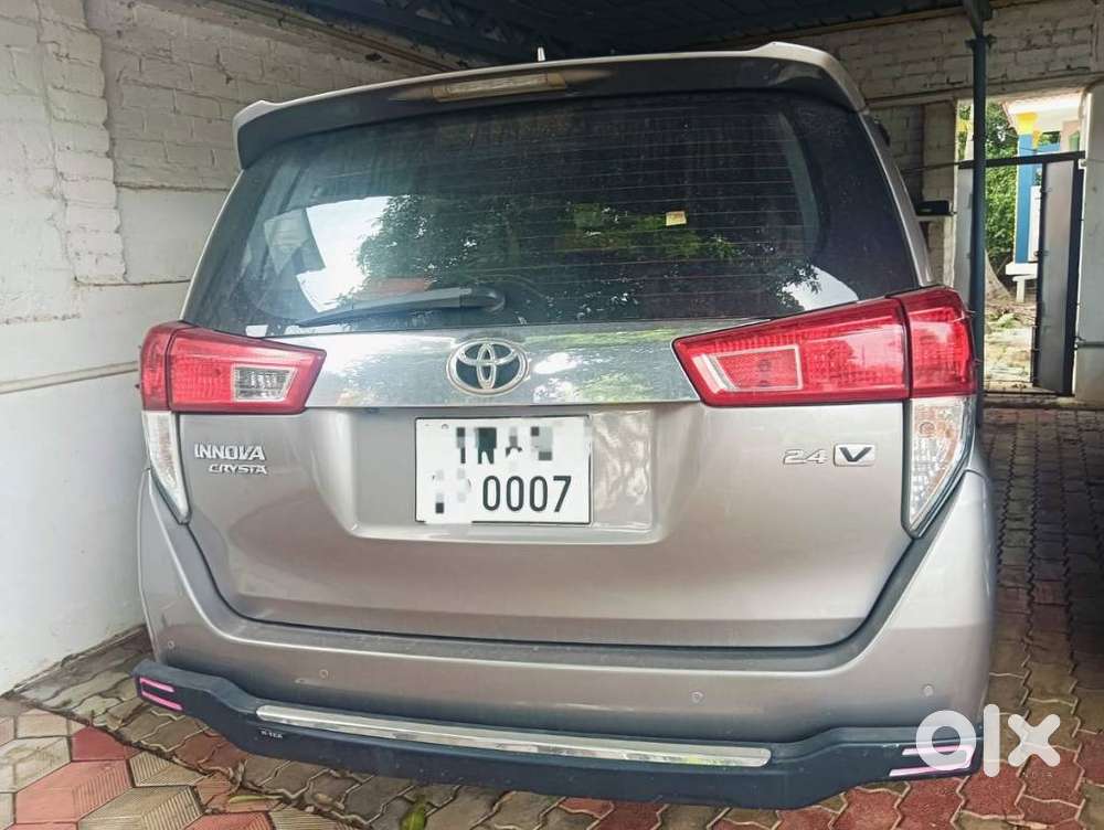 Toyota Innova Crysta 2.4 V, 2020, Diesel