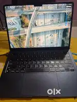 Apple Macbook M2 256 Gb, 8 Gb woth bill box charger.