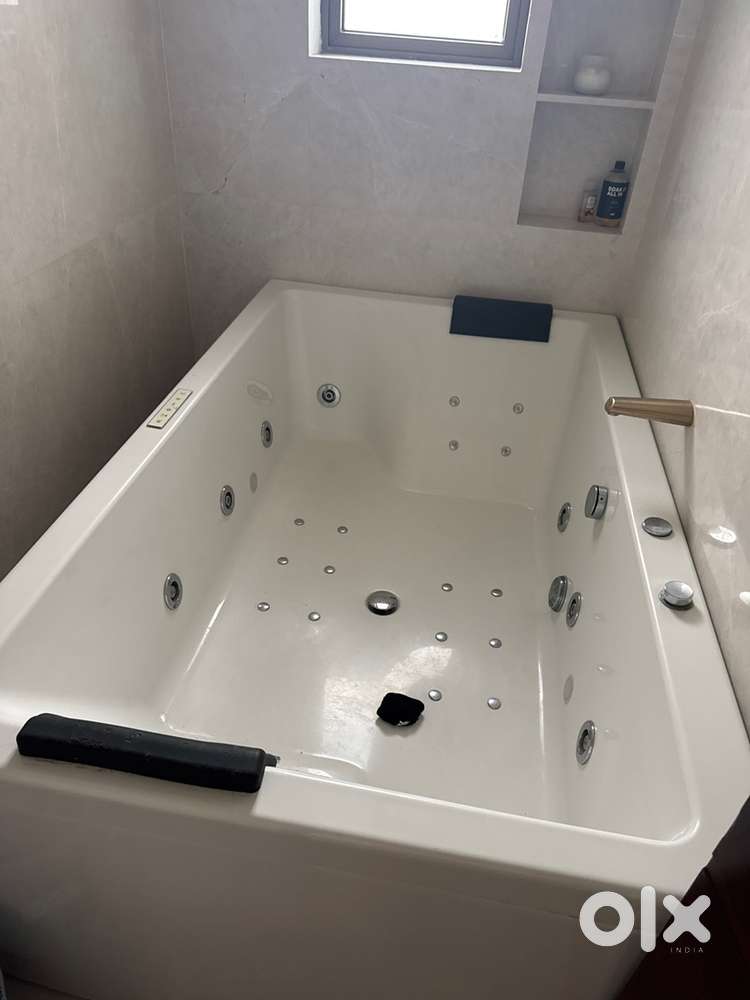 Jaquar Jacuzzi Whirlpool