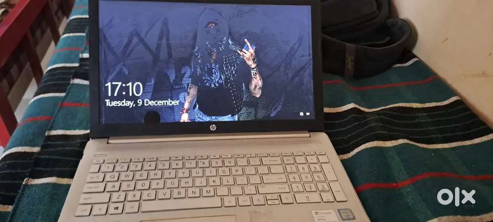 All type laptop computer available in lowest price