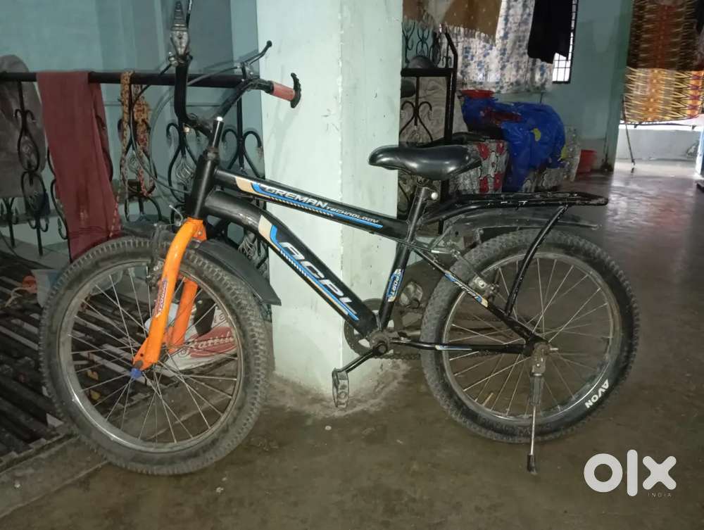 sirf 2 saal use ki hai ye cycle, condition bahut achchi hai  size 18