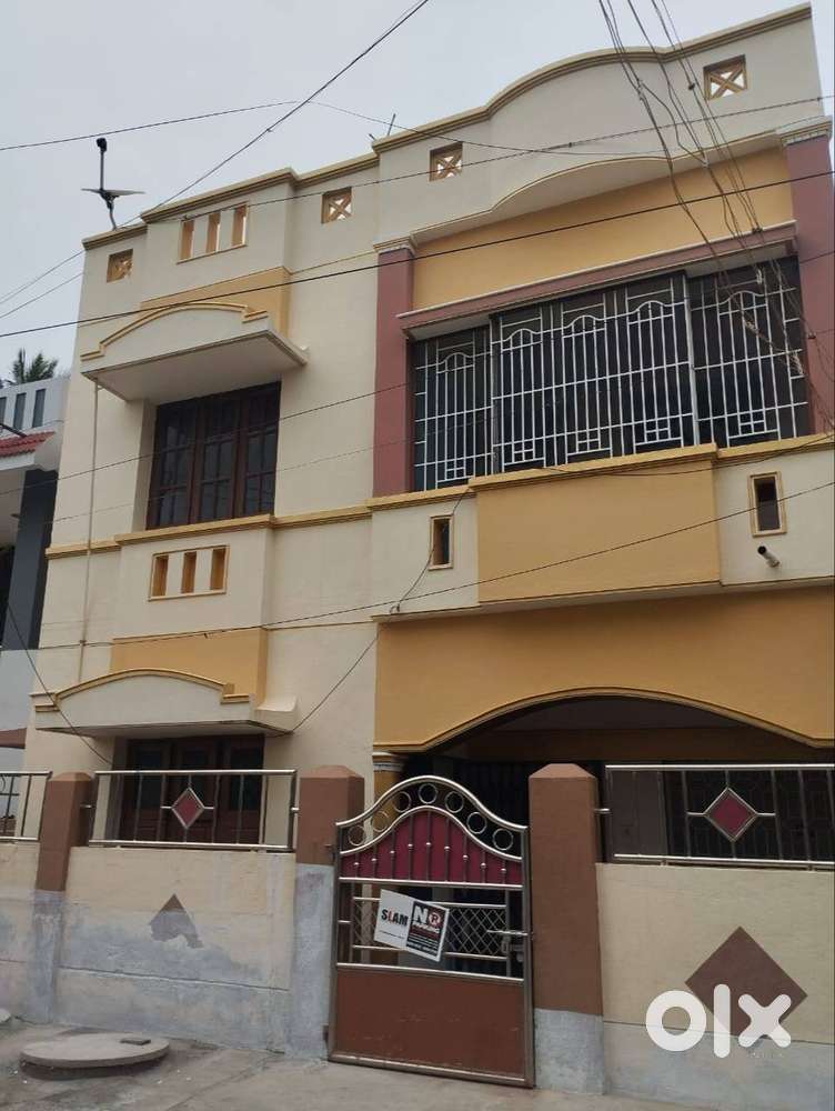 2 BHK Independent House for rent in the residential area Karumandapam