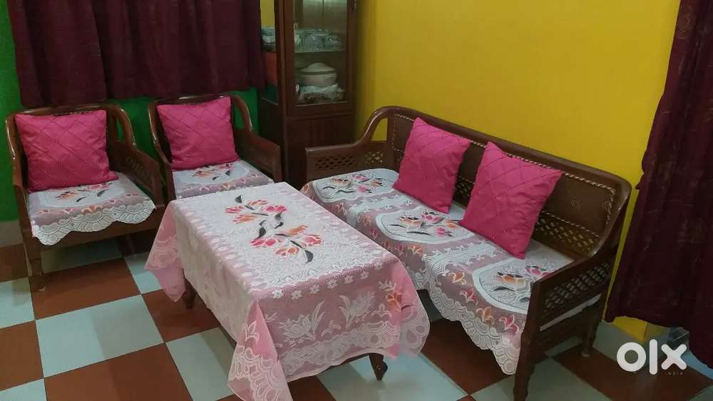Sofa set for sale 3+1+1 segun wood