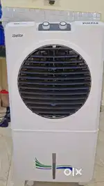 VOLTAS (TATA PRODUCT) 36L Room/Personal Air Cooler with ice chamber
