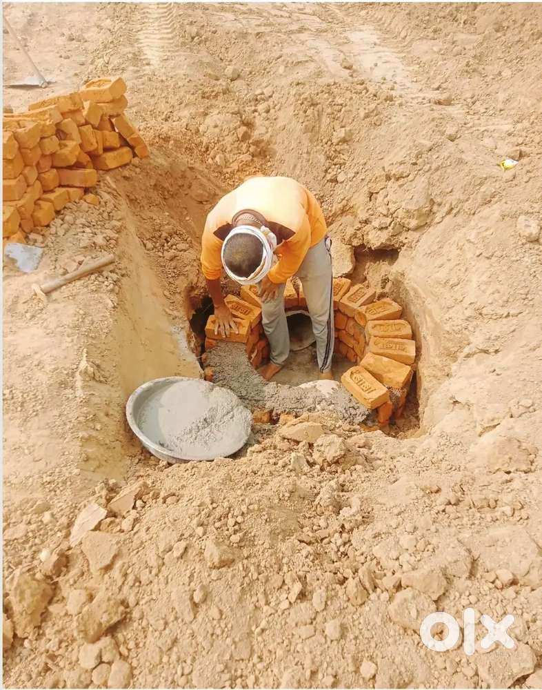 This plot near to sector 122  road and road size is 20 feet