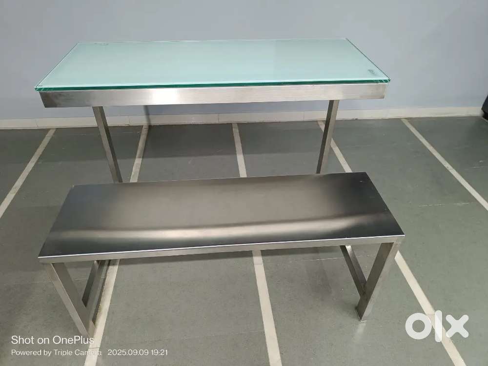 Steel Bench 16 Quantity