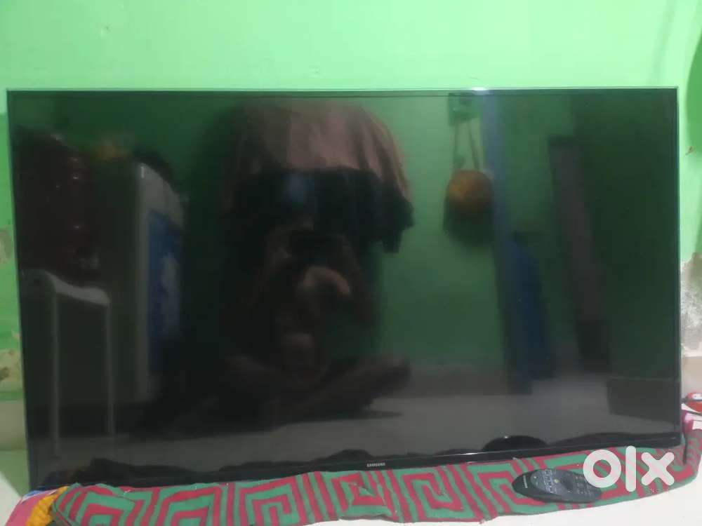 Samsung 50 inch TV Smart TV