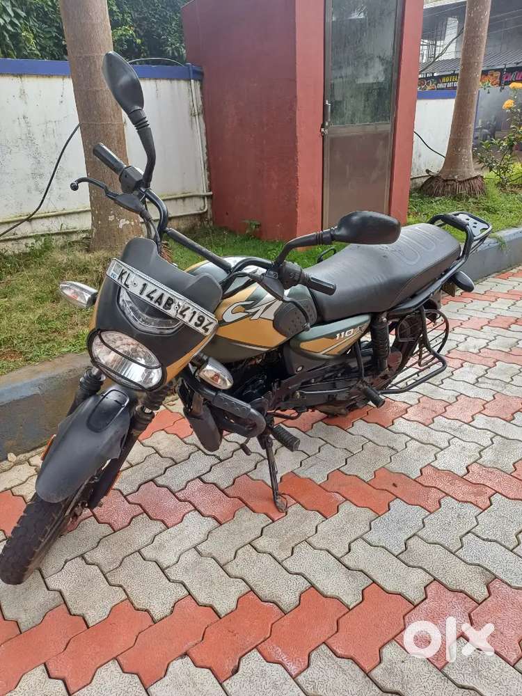 Bajaj CT 110